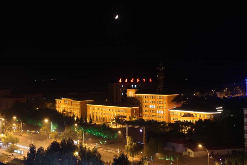 黑龙江工业学院