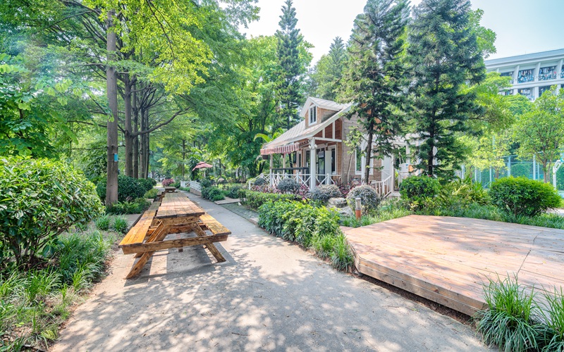 广东外语外贸大学南国商学院