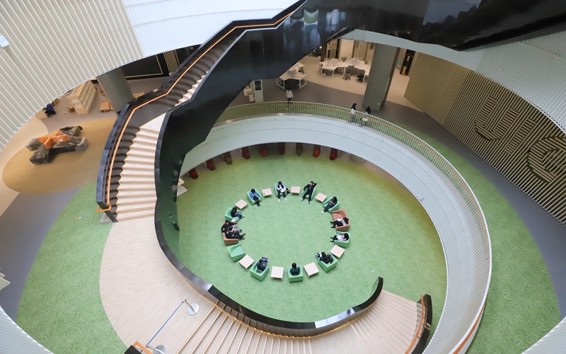 北师香港浸会大学