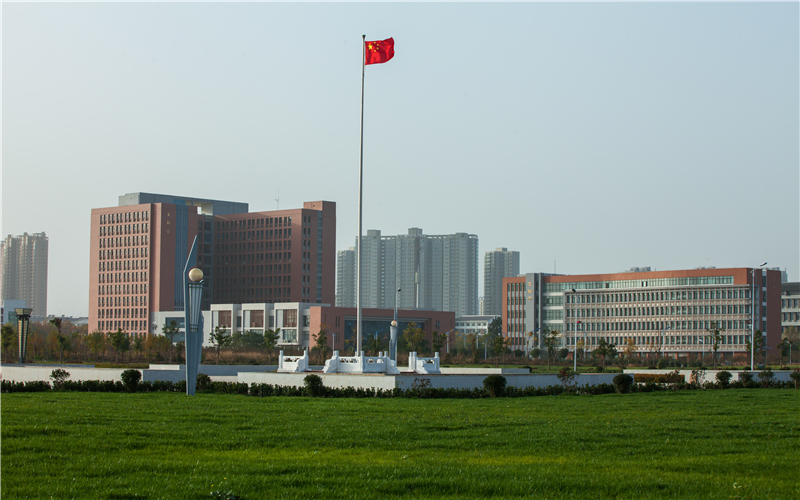 河南科技大学
