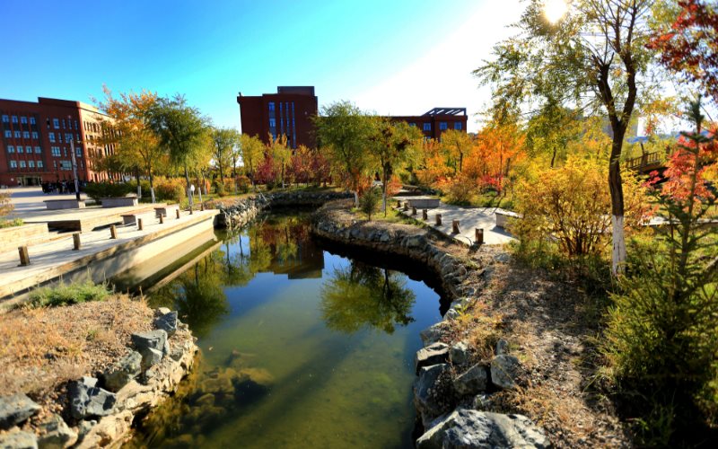 呼伦贝尔职业技术学院