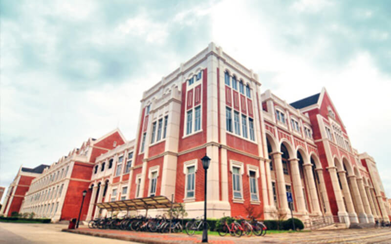 上海外国语大学