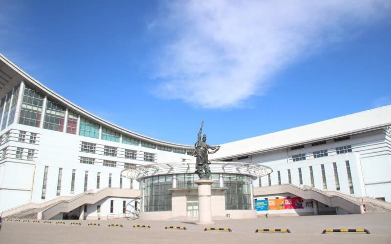 内蒙古科技大学包头师范学院