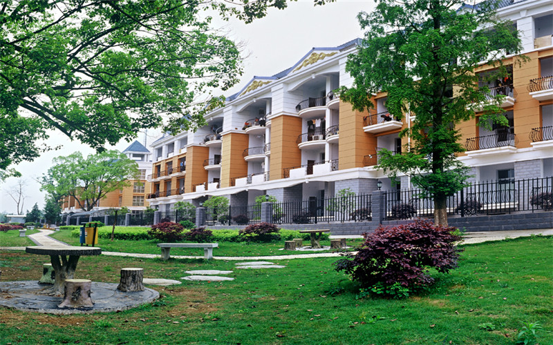 湖南高尔夫旅游职业学院