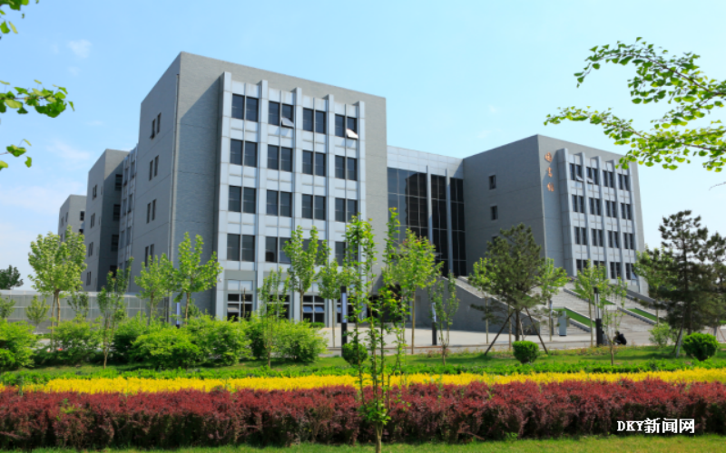 北京电子科技职业学院