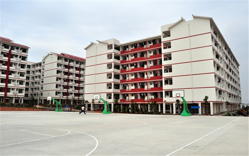 广西中医药大学赛恩斯新医药学院