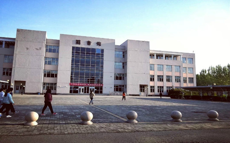 天津财经大学珠江学院