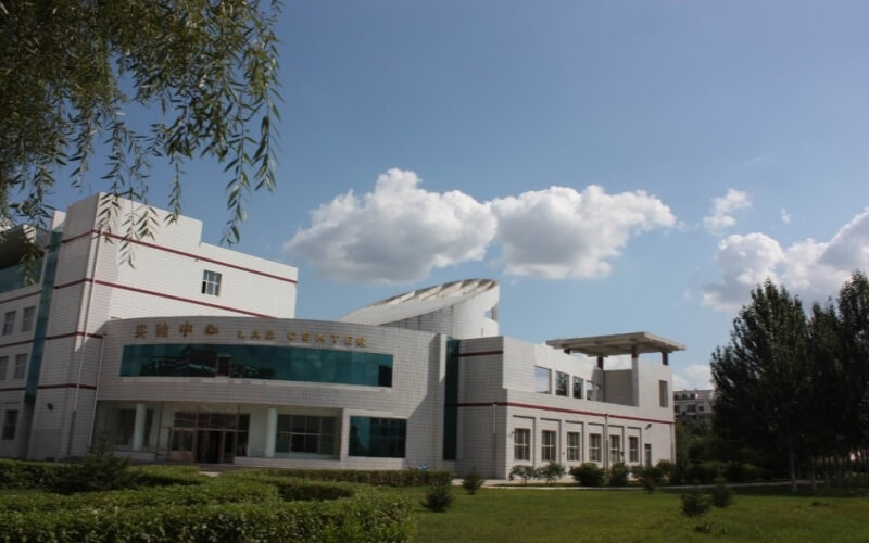 哈尔滨广厦学院