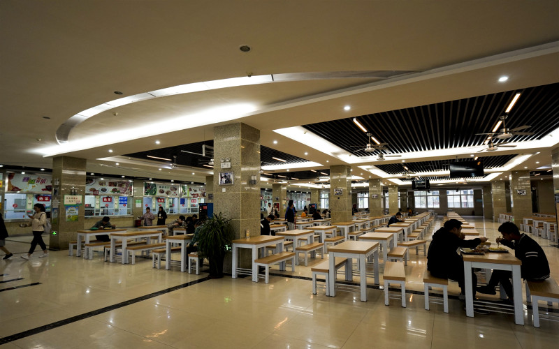 四川工程职业技术大学