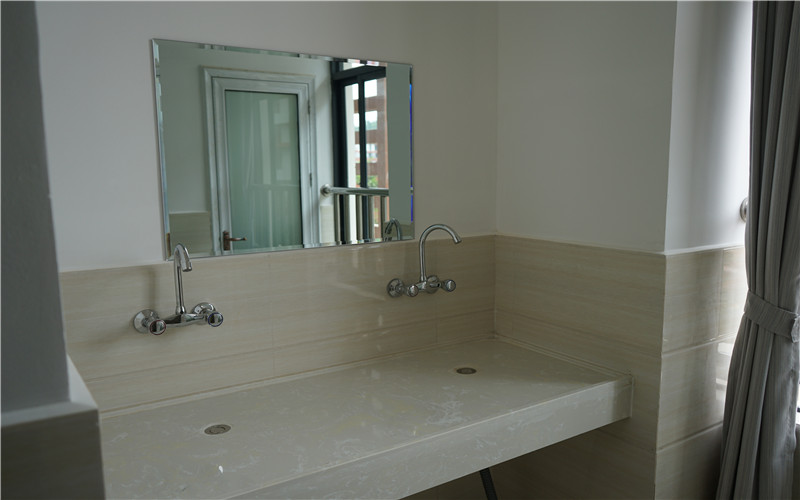 滇西应用技术大学