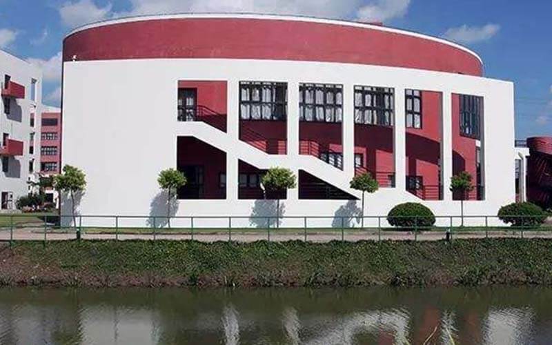 上海工艺美术职业学院