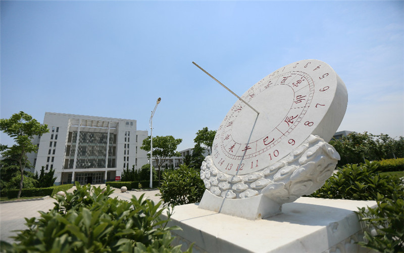 南京理工大学紫金学院