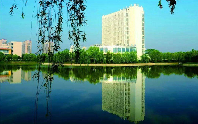 盐城幼儿师范高等专科学校