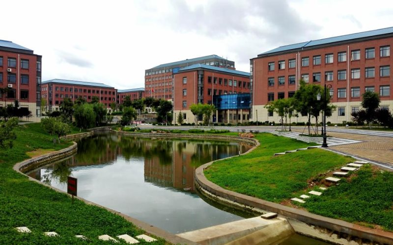 渤海船舶职业学院