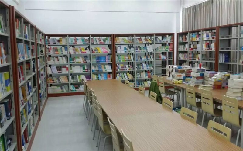 鄂尔多斯生态环境职业学院