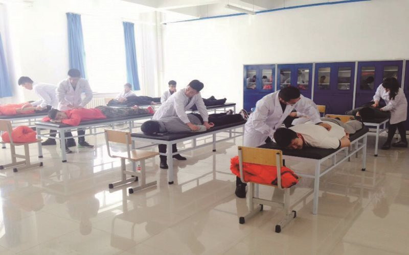 黑龙江冰雪体育职业学院