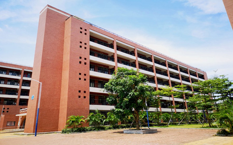广东茂名健康职业学院