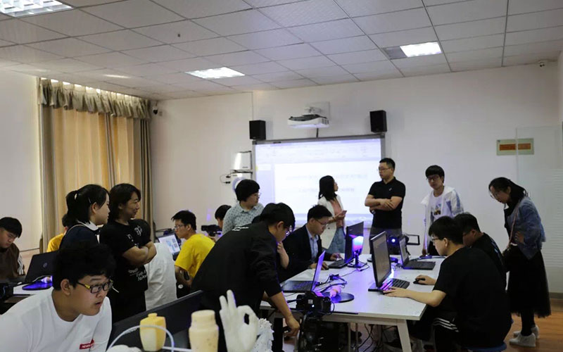 天津城市职业学院