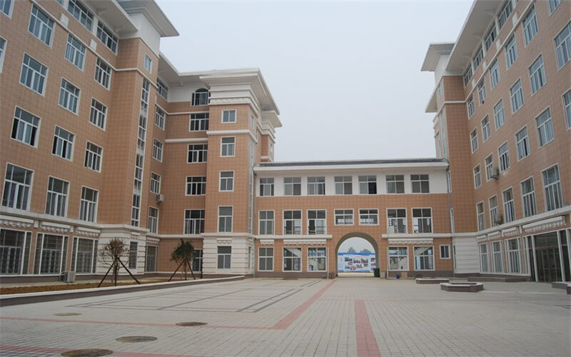 信阳涉外职业技术学院