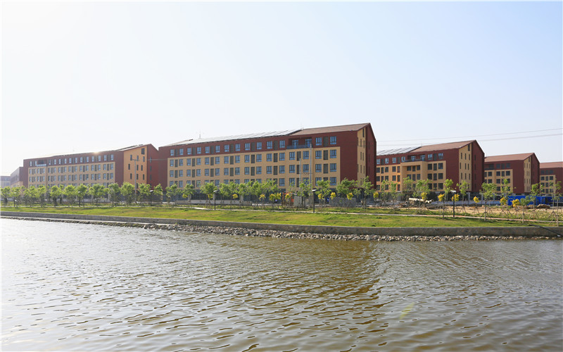 曹妃甸职业技术学院