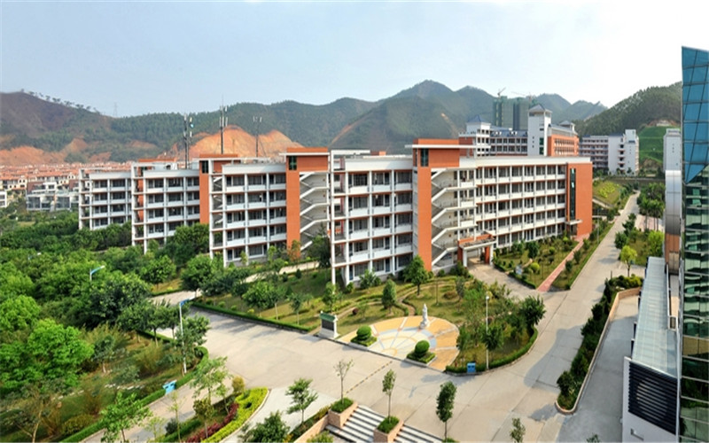 广东理工学院