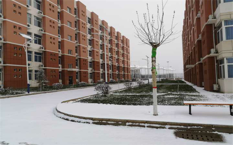 西安高新科技职业学院