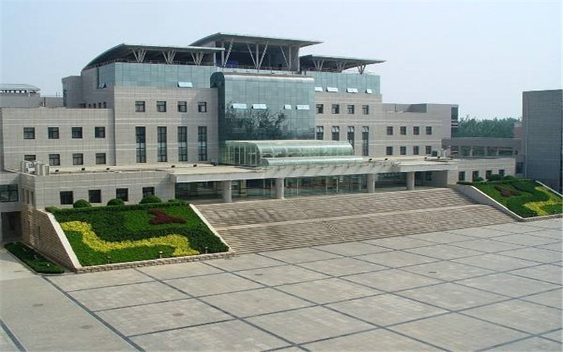 中国人民解放军陆军边海防学院