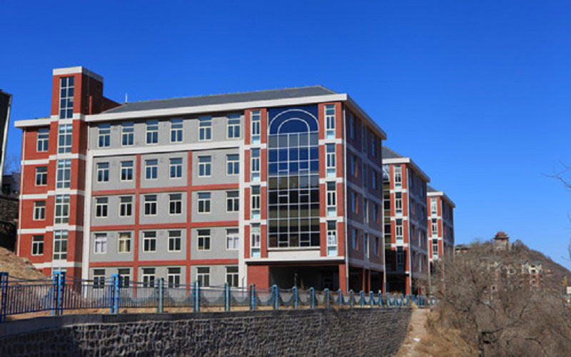 承德护理职业学院