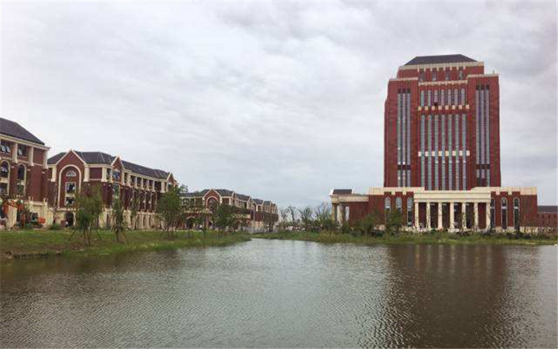 浙江理工大学科技与艺术学院