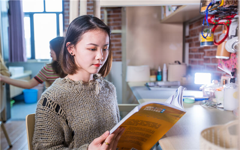 武汉工程科技学院