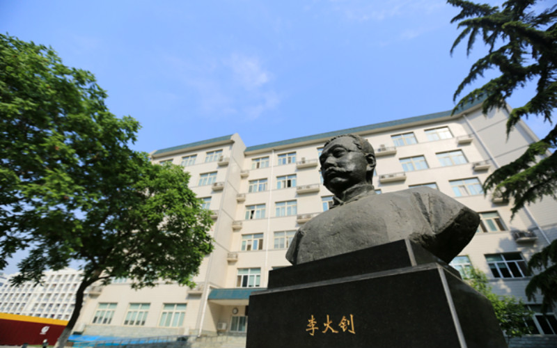 北京青年政治学院