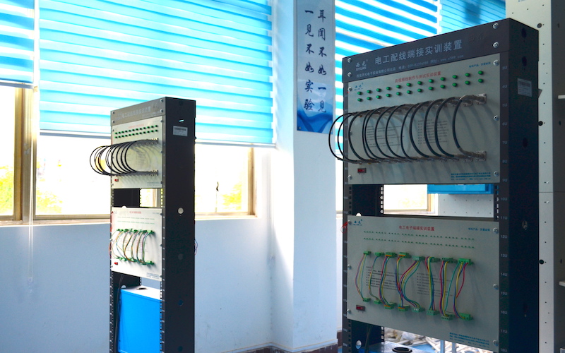 贵州电子信息职业技术学院