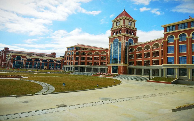 福州英华职业学院