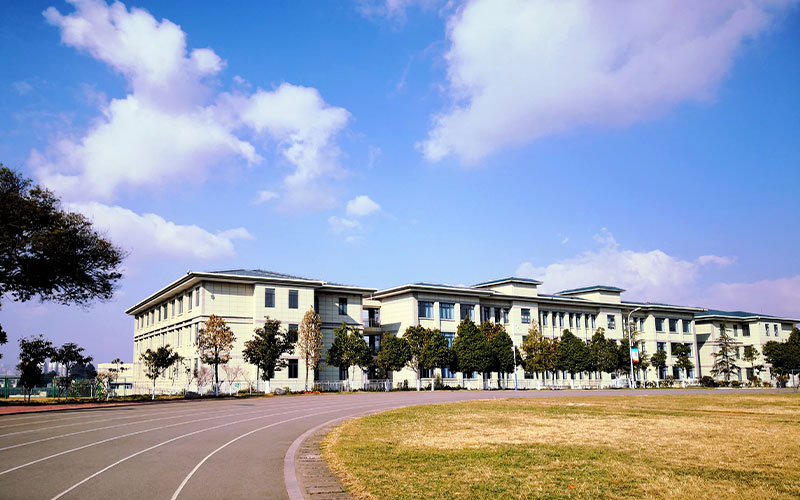 昆明铁道职业技术学院