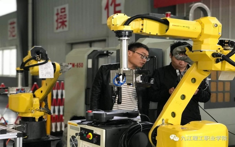 九江理工职业学院