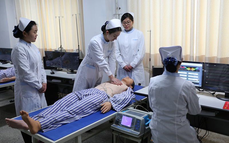 河南应用技术职业学院