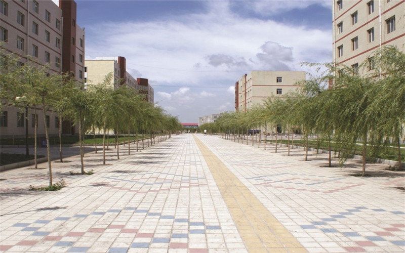 哈尔滨应用职业技术学院