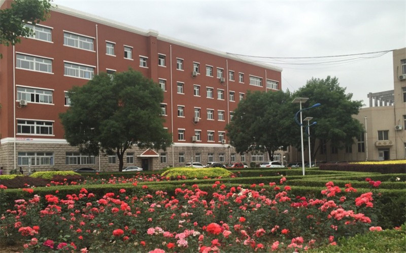 黑龙江三江美术职业学院