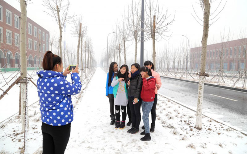 天津商务职业学院