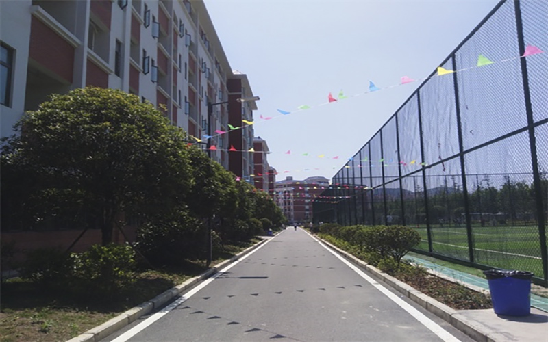 贵州航天职业技术学院