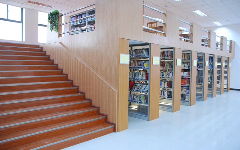 贵州中医药大学时珍学院