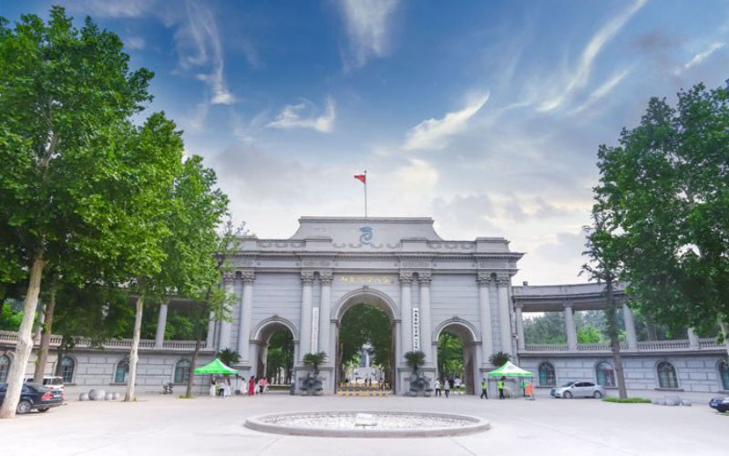 山东圣翰财贸职业学院