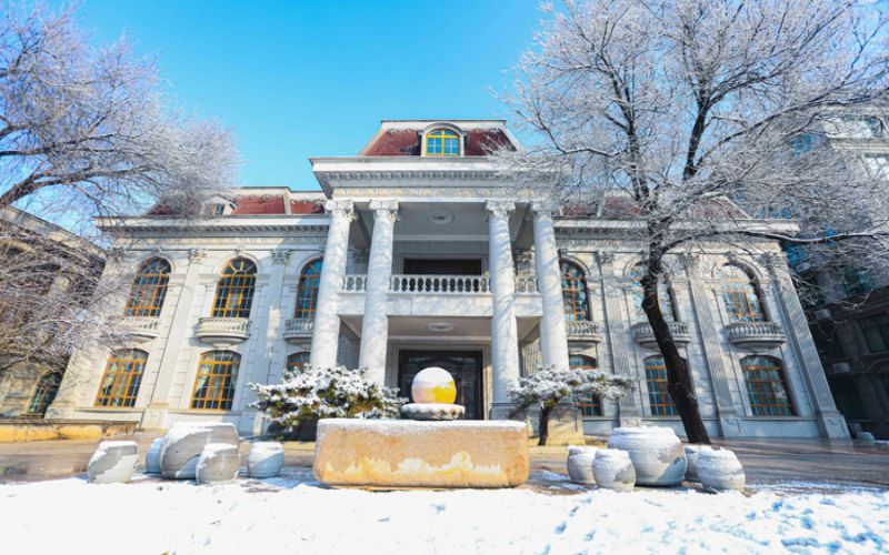 山东圣翰财贸职业学院