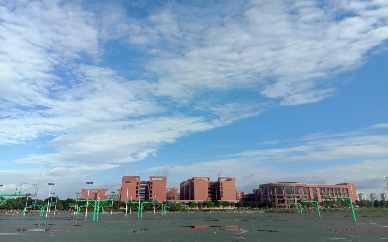 广西蓝天航空职业学院