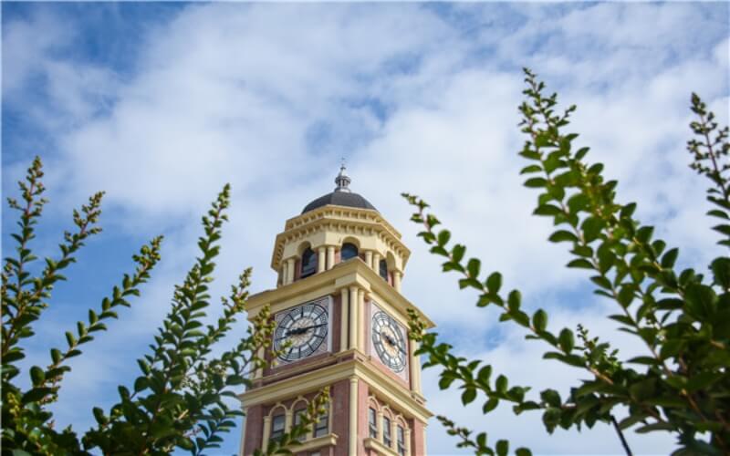 天府新区航空旅游职业学院