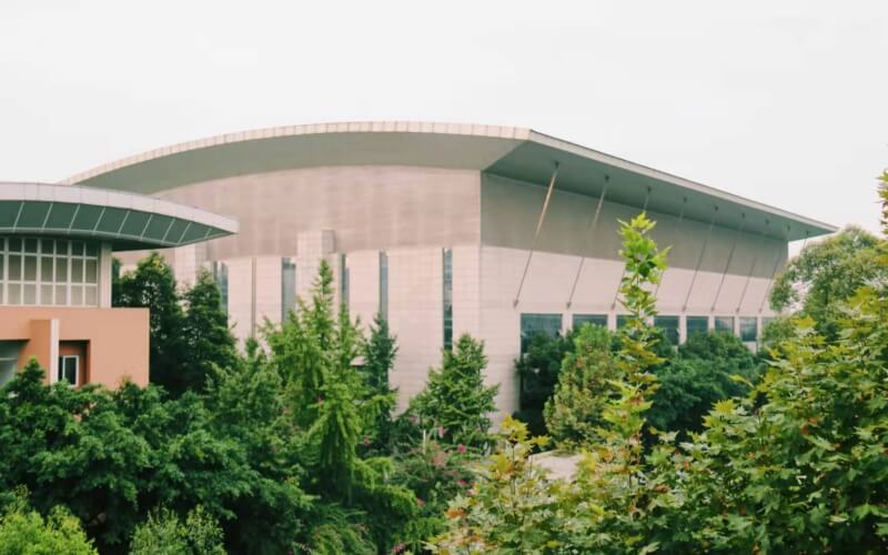 四川体育职业学院