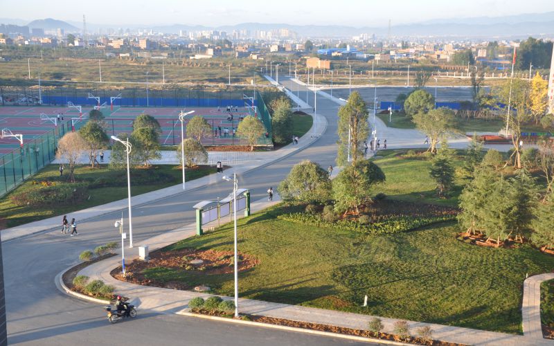 昭通卫生职业学院