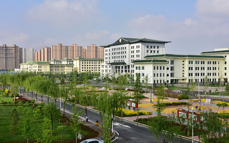 临夏现代职业学院