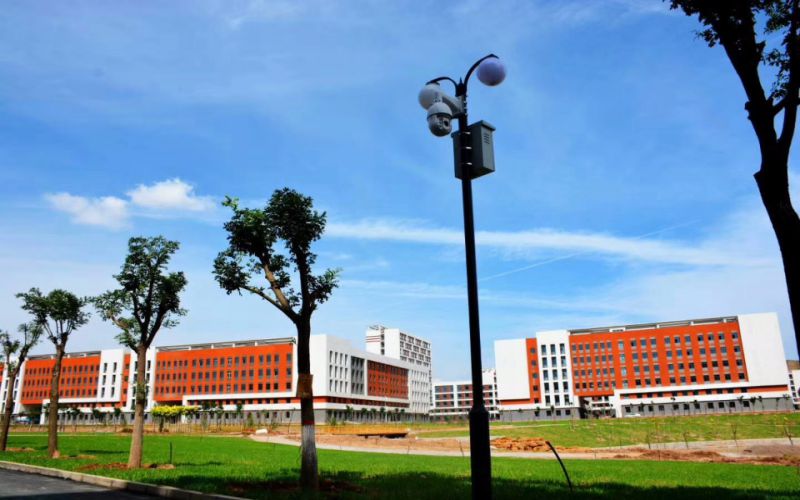 兰州现代职业学院