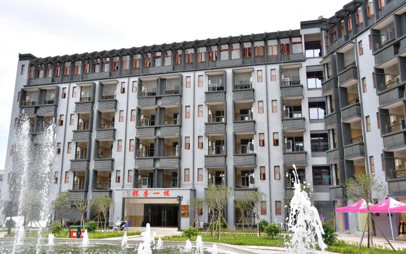 德阳农业科技职业学院